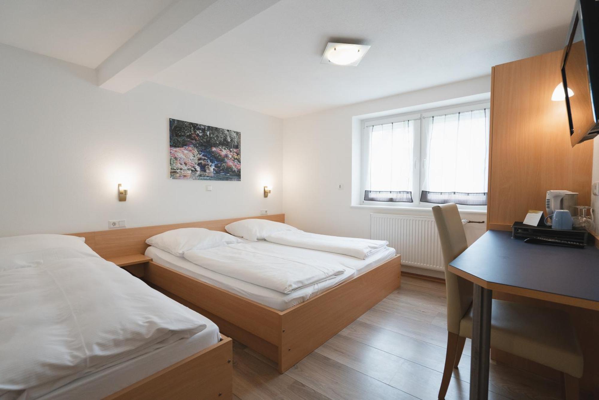 Hotel Krone Friesenheim  Luaran gambar