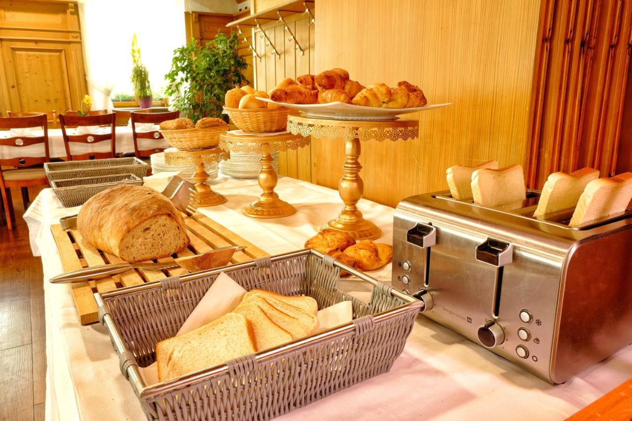 Hotel Krone Friesenheim  Luaran gambar