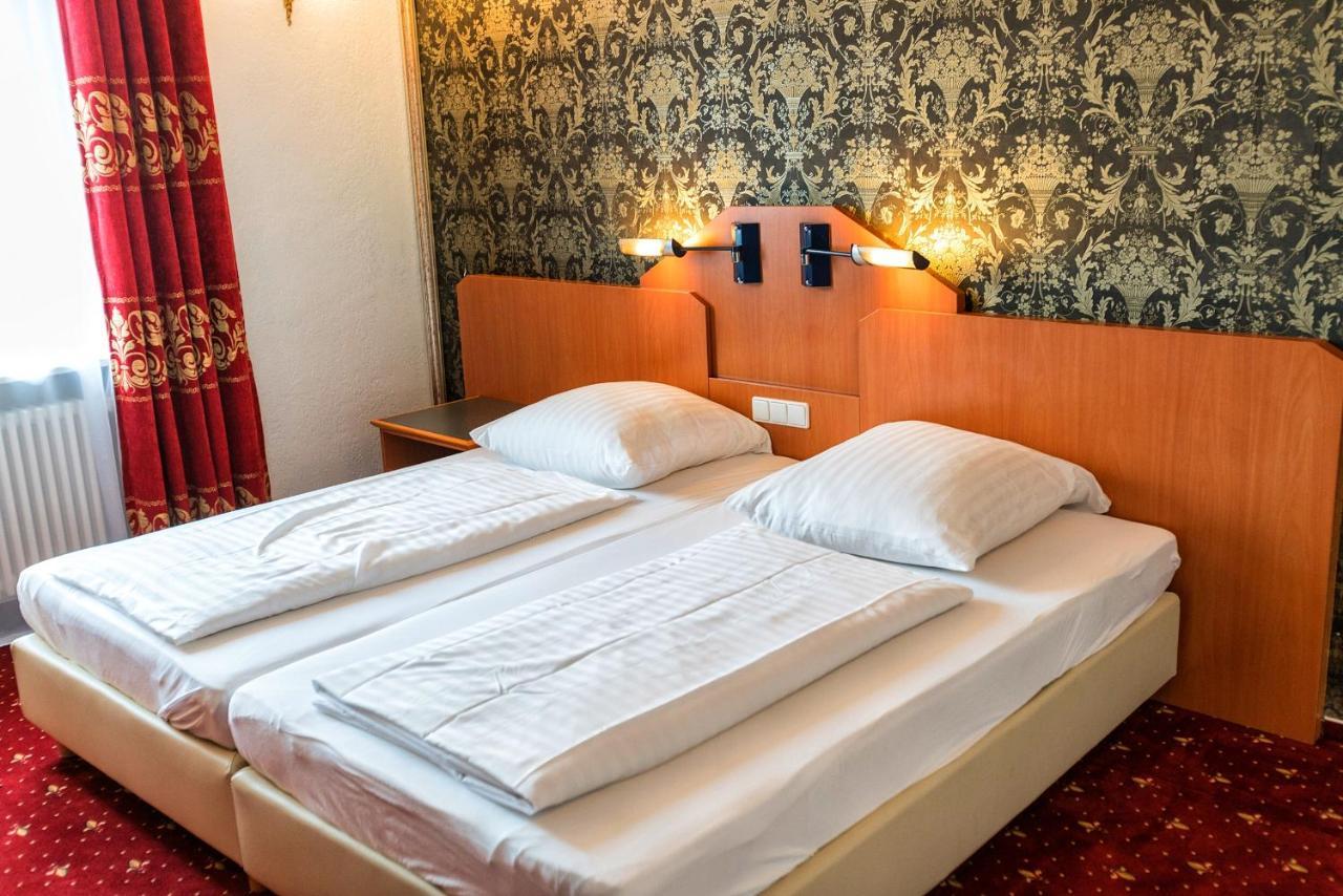 Hotel Krone Friesenheim  Luaran gambar