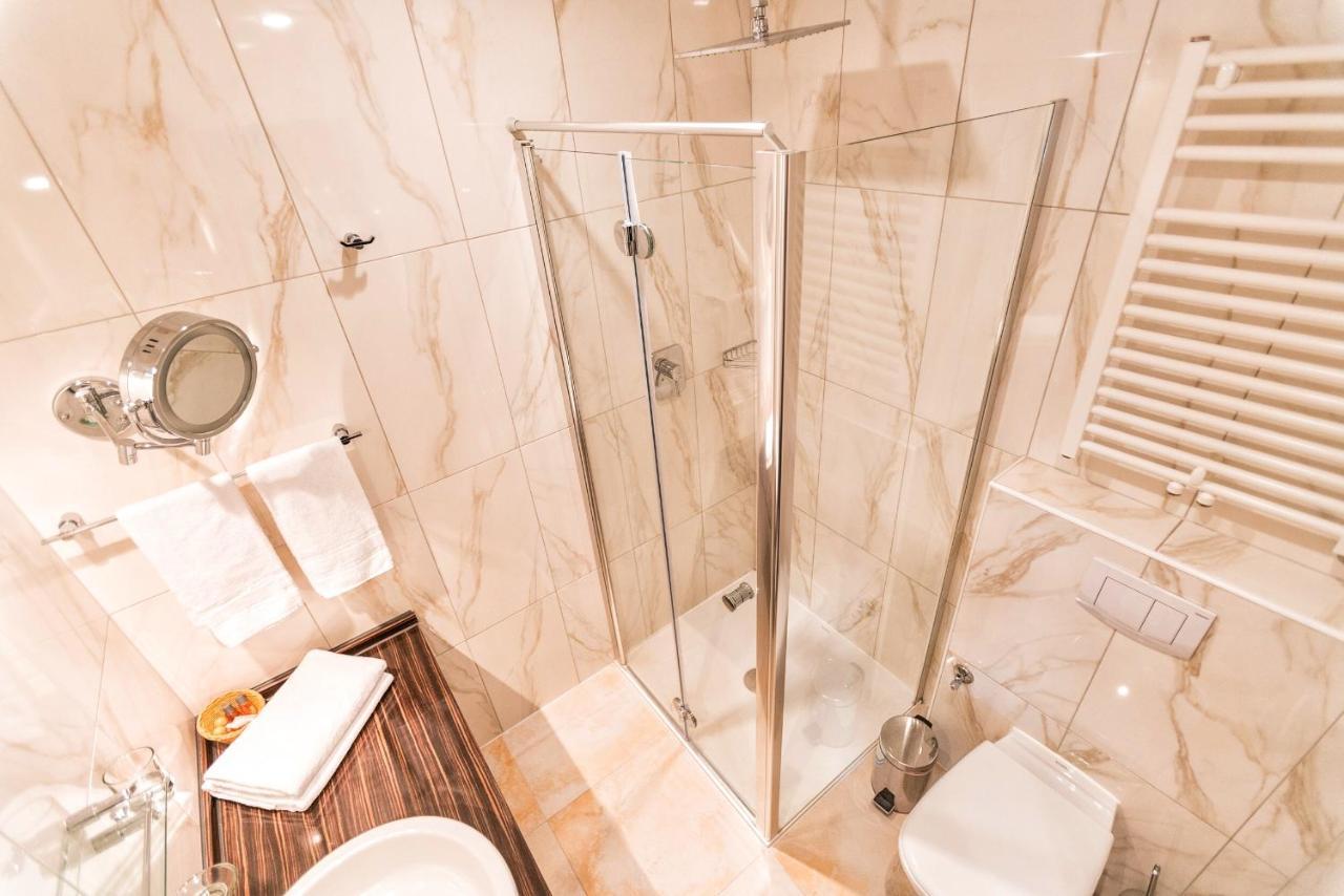Hotel Krone Friesenheim  Luaran gambar